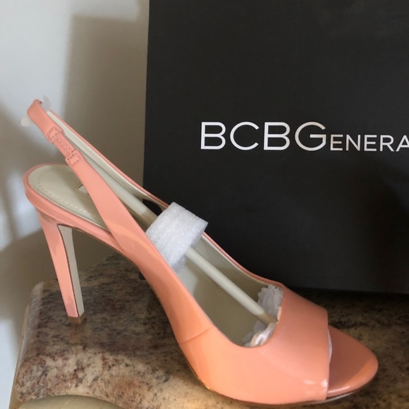BCBG Sling back heels - Picture 1 of 3